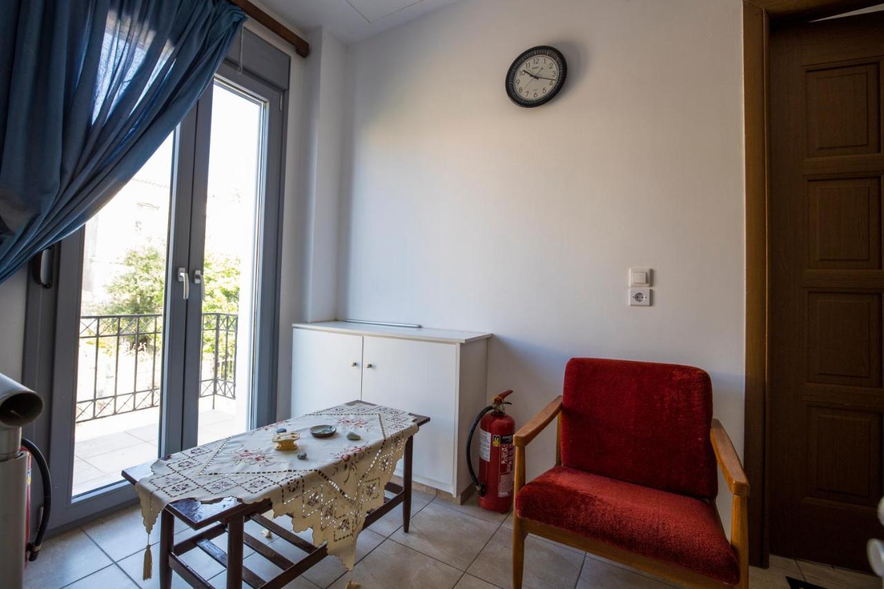 Hotel Pyrgos Sofokleous Mytilíni Exterior foto