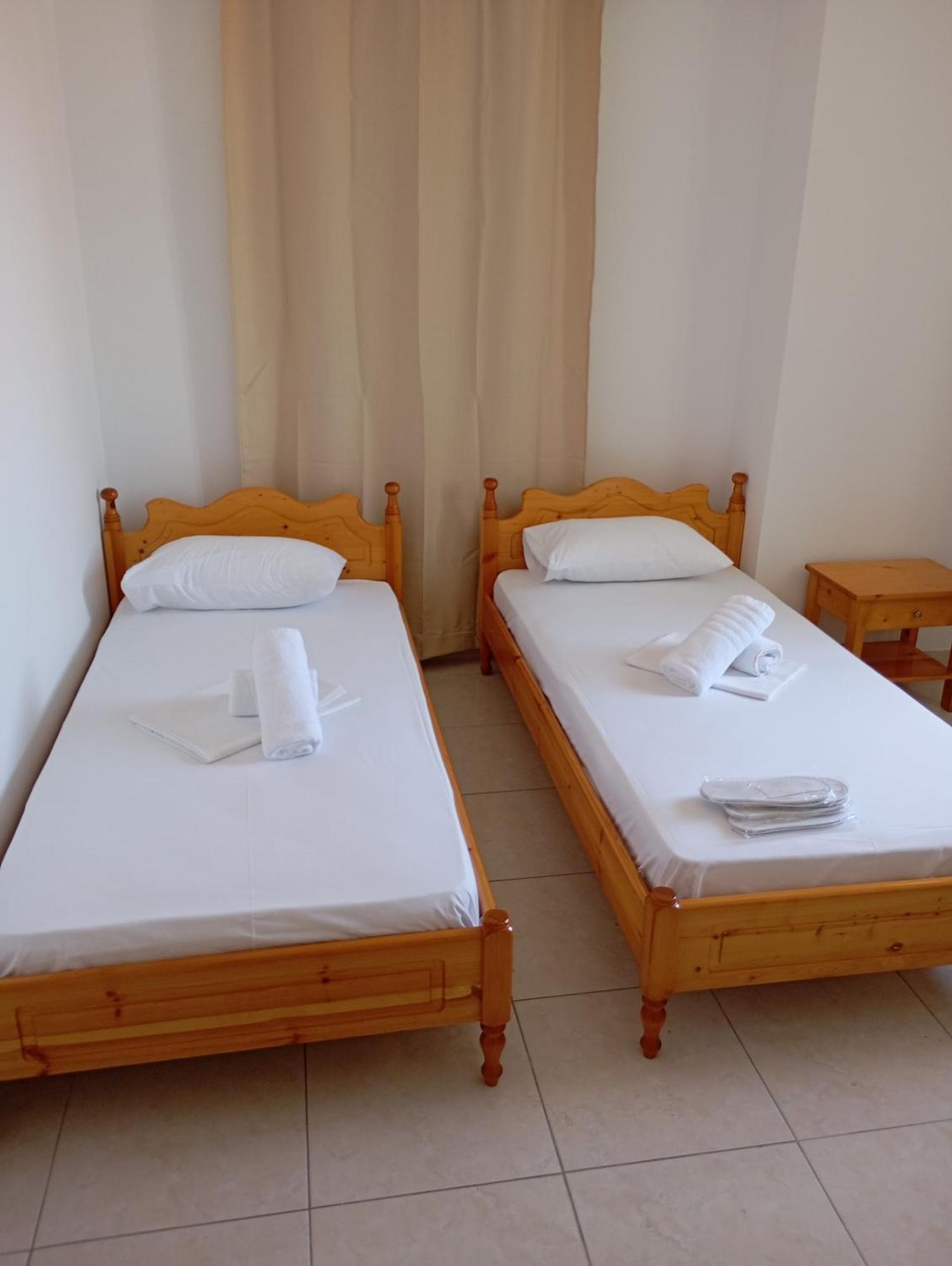 Hotel Pyrgos Sofokleous Mytilíni Exterior foto